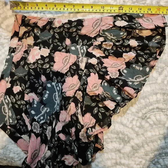 Spell and the Gypsy Winona Floral Mini Skirt size XS - Picture 8 of 13